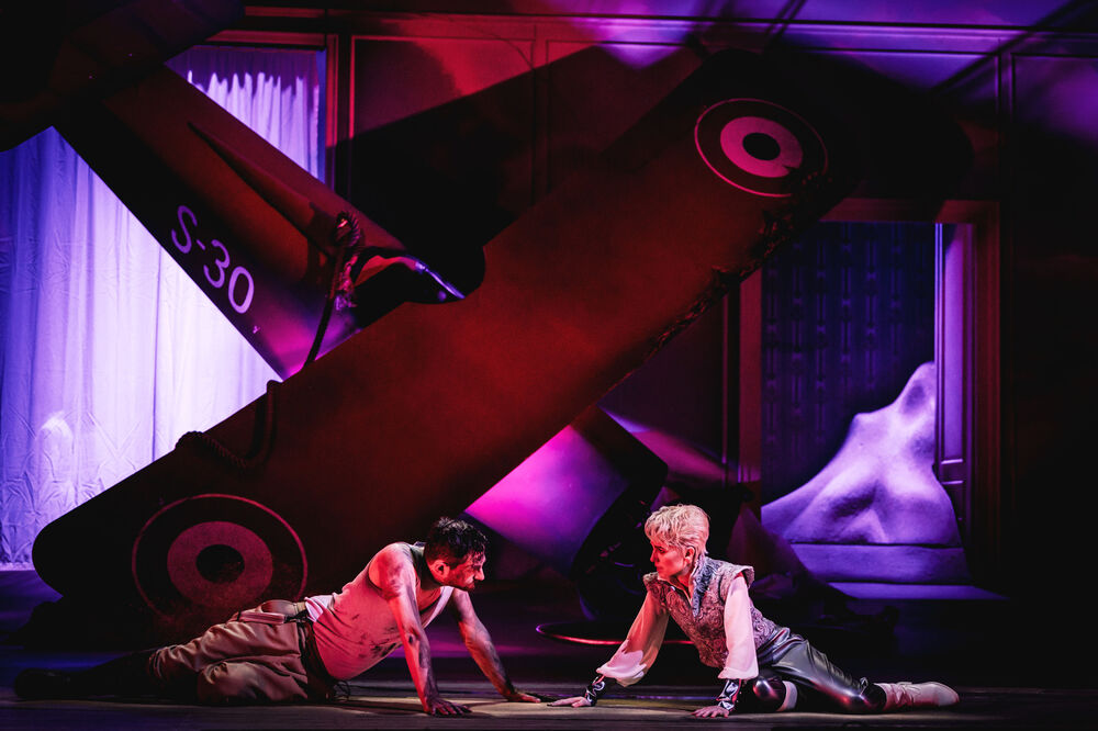 Jonas Atwood &amp; Scarlett Pulwey