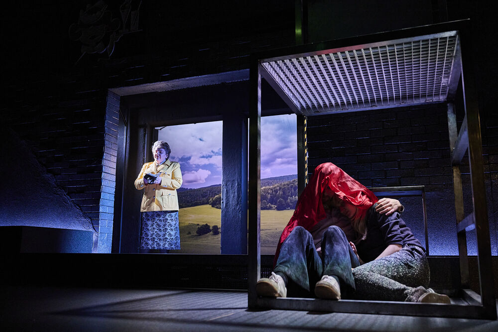 Svitlana Slyvia, Jonas Atwood &amp; Sophie Bareis