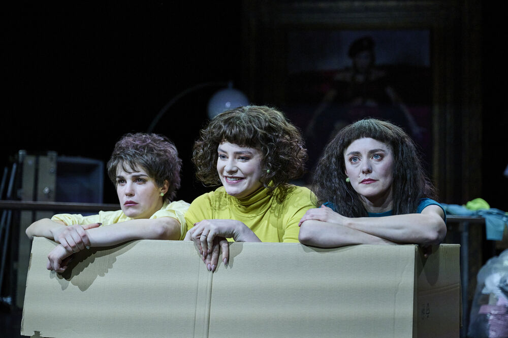 Lilly-Marie Vogler, Natascha Weigang, Kathrin Berg