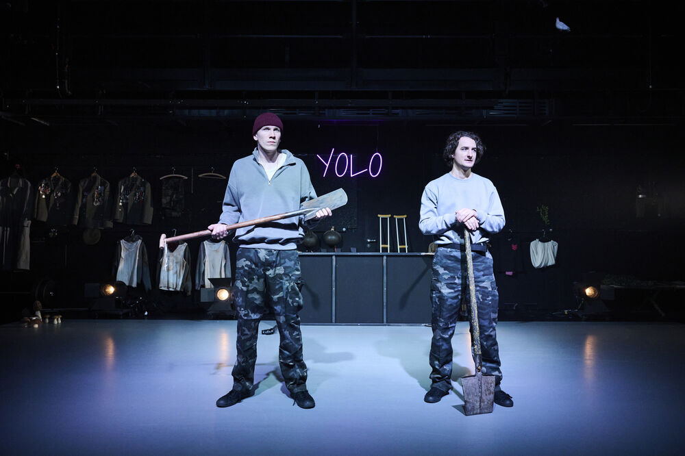 Jonas Julian Niemann &amp; Max Roenneberg