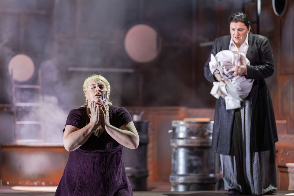 Kirstin Sharpin &amp; Svitlana Slyvia