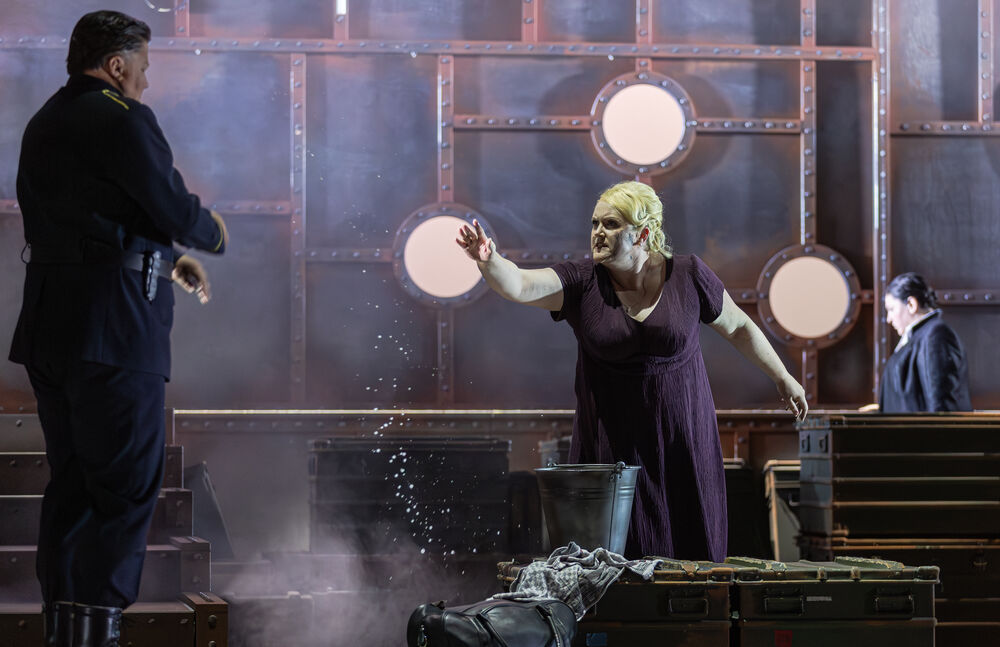 Corby Welch, Kirstin Shapin &amp; Svitlana Slyvia